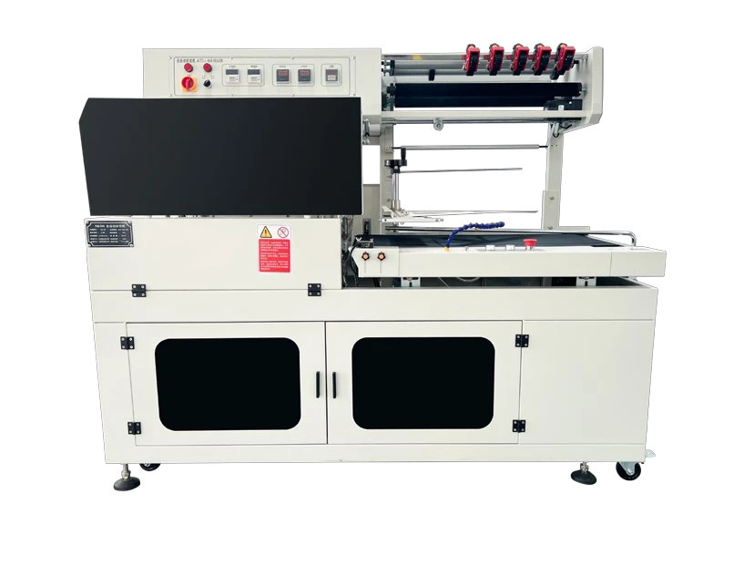 Automatic film sealing & cutting machine · 450L